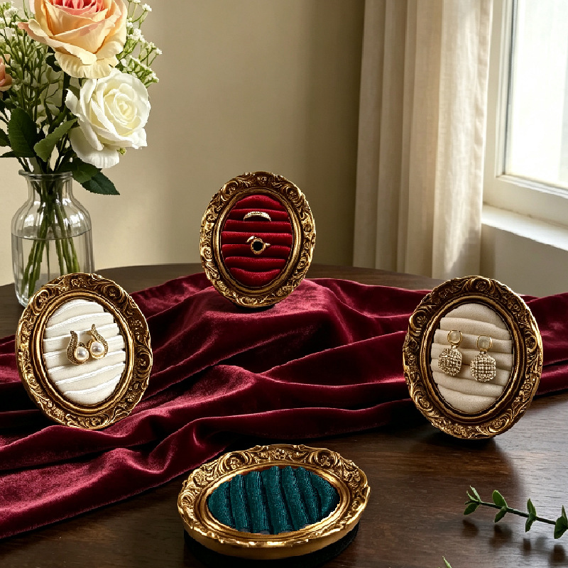Retro Acanthus Patterned Oval  - Resin Art Table ulasan dan harga